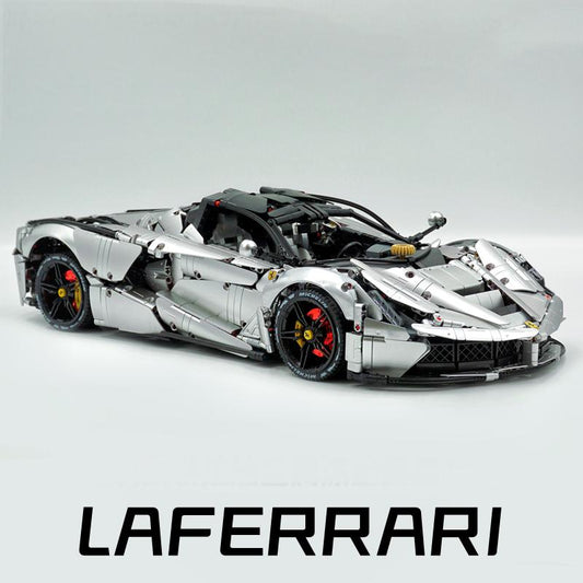1:8 LaFerrari C6 Sportcar, Customized Metal Silver, Fully Detailed Simulation, The Ultimate Collectible, None-Remote Controlled (4739Pcs)