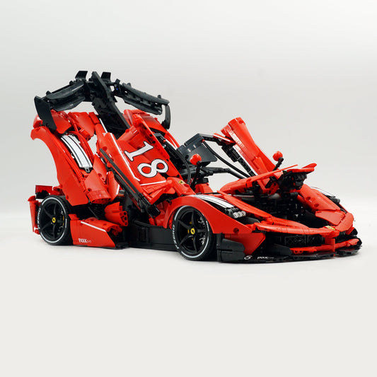 1:8 LaFerrari FXXK EVO Custom Modified, Classic Red, Oversized Rear Wing (4739 Pcs)