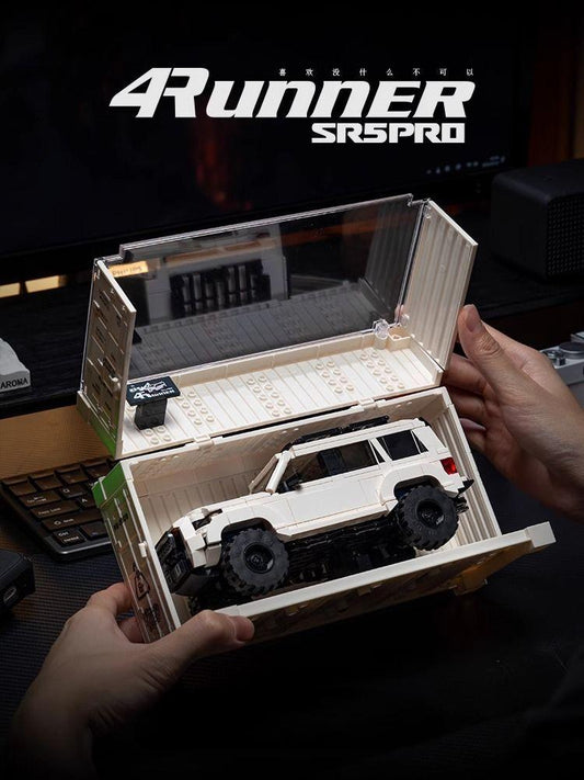 1: 24 TOYOTA 4RUNNER with Container Display Case (540 PCS)