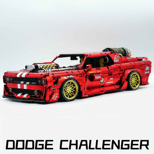 1:8 Dodge Challenger, Electroplating Mirror Red Customized Version (3751 Pcs)