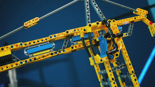 REMOTE CONTROLLED CITY BUILDING CRANE (1731 PCS)
